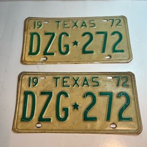 Texas License Plates 1972 Green & White Pair (2) DZG-272 Vintage Classic Auto